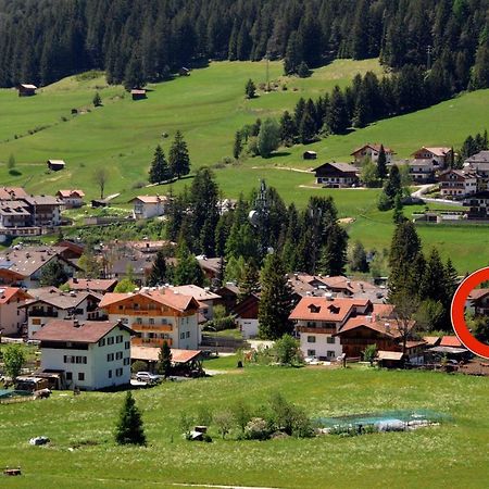 Apartamento Casa Guido e Laura Pozza di Fassa Exterior foto